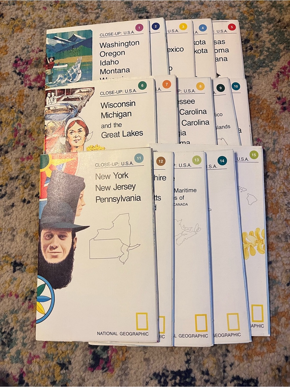 National Geographic Yellow Desk Caddy with Logo - Picture 5 of 8